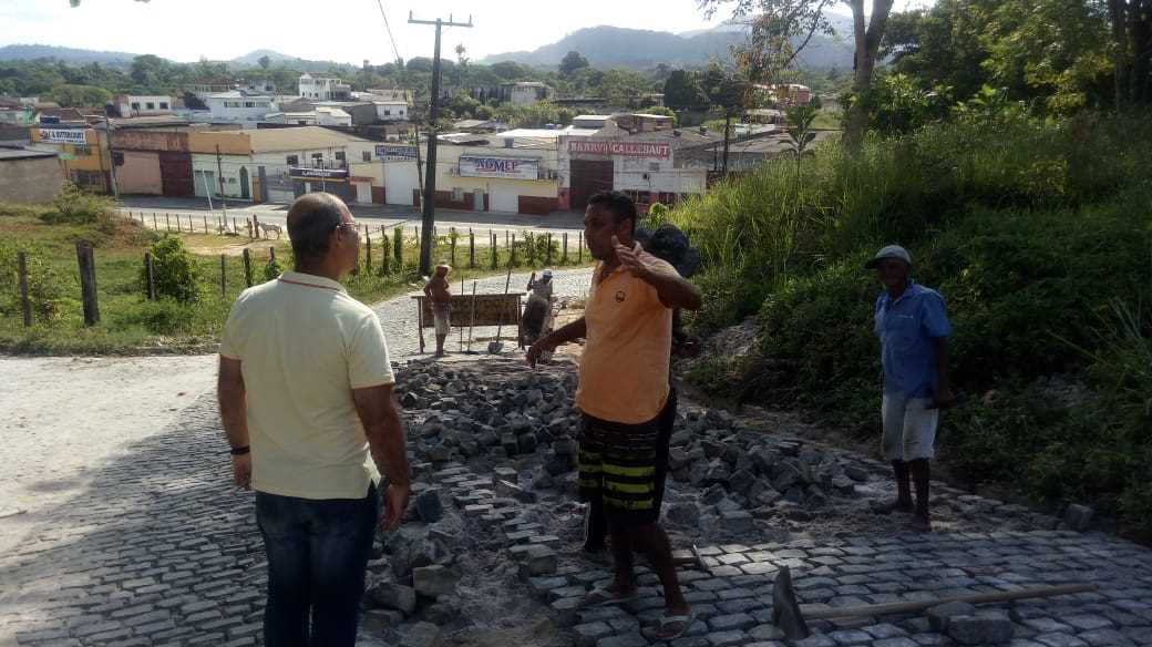 Prefeitura começa a recuperar ruas que foram danificadas pelas chuvas do mês de Dezembro